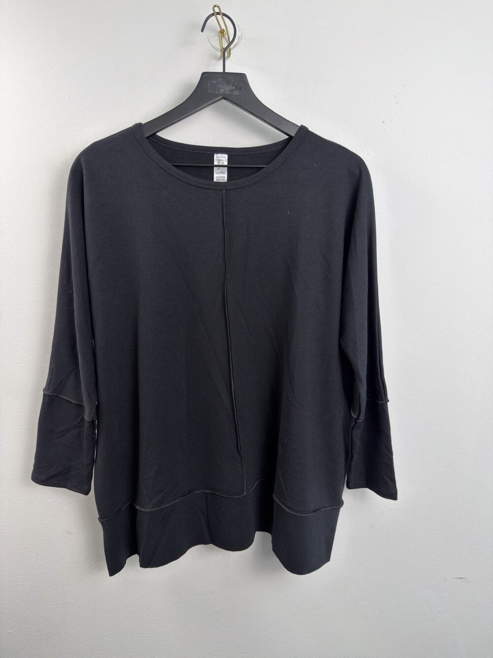 Spanx Shirt Women's L Black Oversized Scoop Neck Long Sleeve Tunic Top Stretch